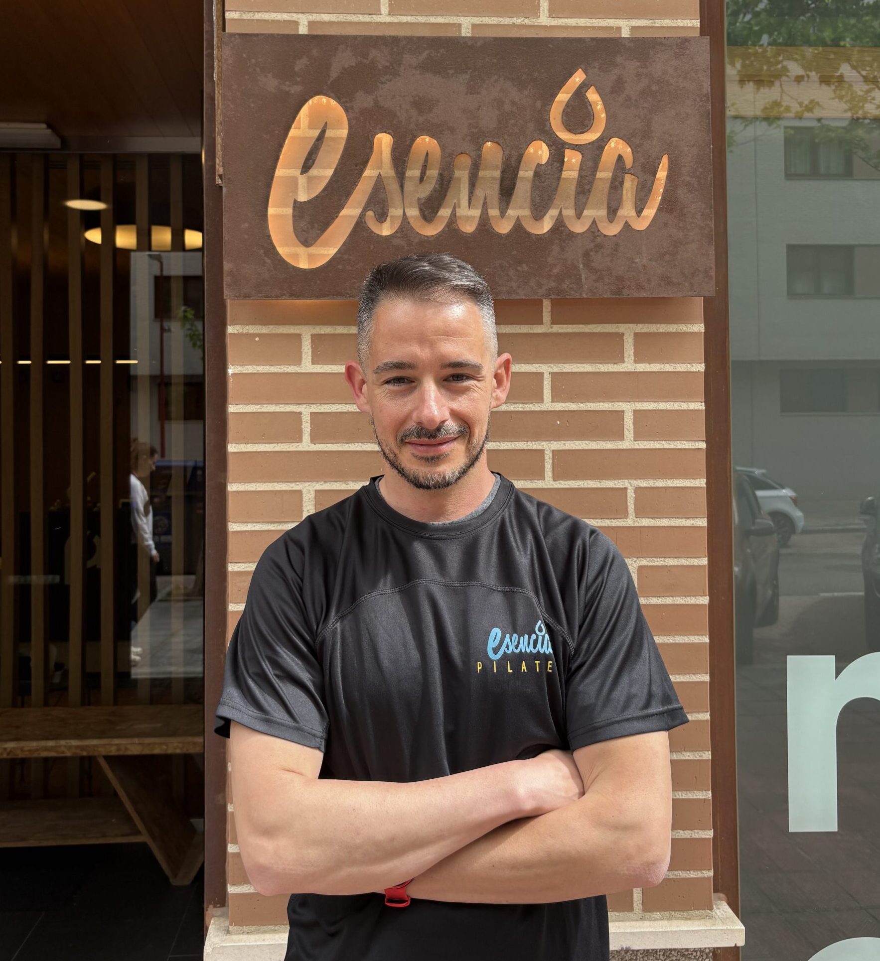 Antonio Alonso instructor de pilates  de Esencia Pilates